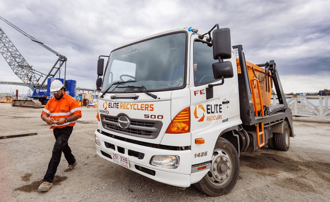 Elite Recyclers skip bin truck on a Brisbane job site